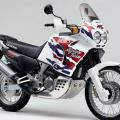 https://eshop-stickers.com/sites/default/files/imagecache/product_full/gallery_photos/1/africa_twin_1998_white.jpg