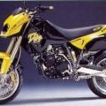 https://eshop-stickers.com/sites/default/files/imagecache/product_full/gallery_photos/1/ktm_duke_620_1995_97_yellow_electric_start_decals_stickers.jpg