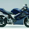 https://eshop-stickers.com/sites/default/files/imagecache/product_full/gallery_photos/1/vfr_800_vtec_2002_2003_bl_decals.jpg